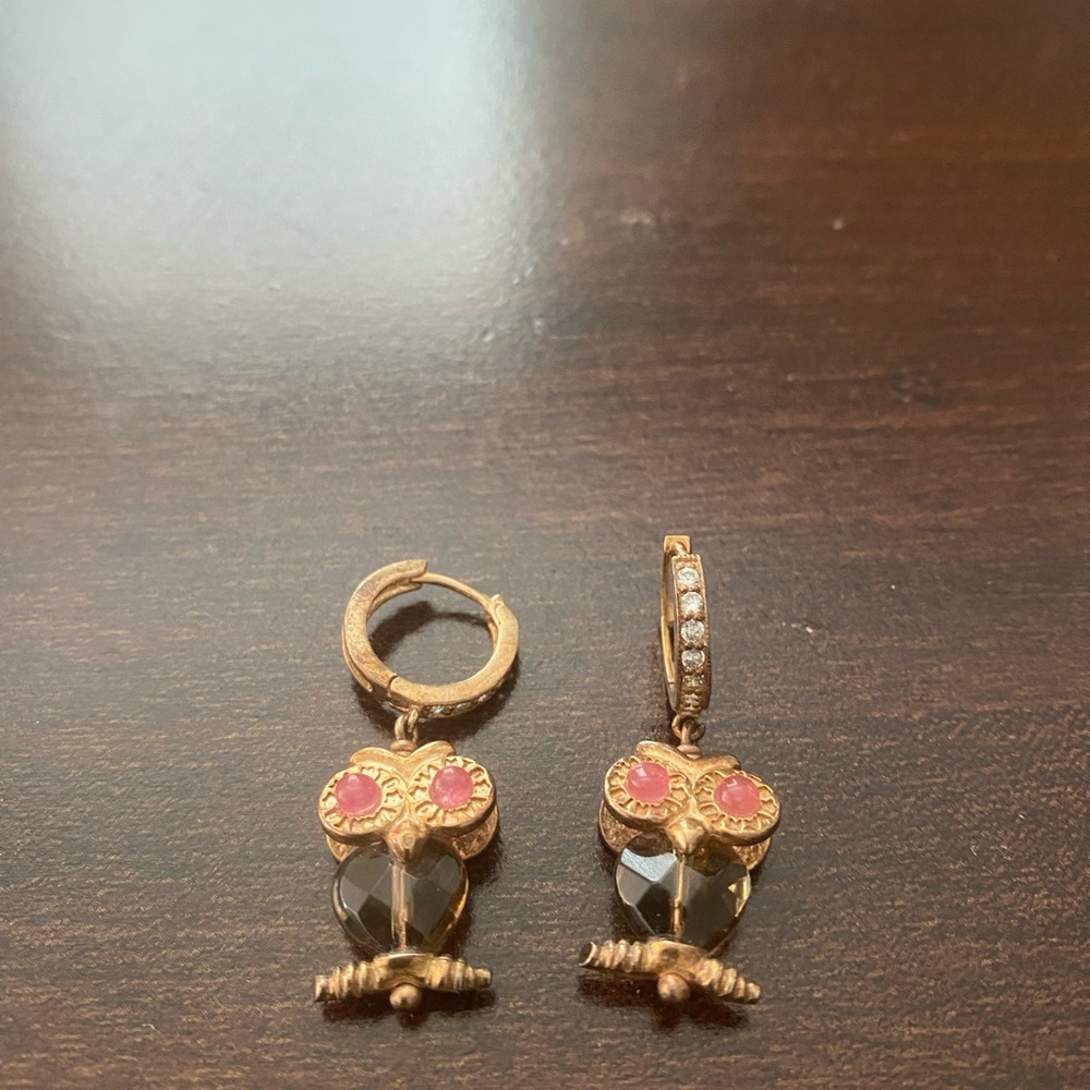 Charming Gold-Tone Owl Drop Earrings with Pink Accents
#Vintage